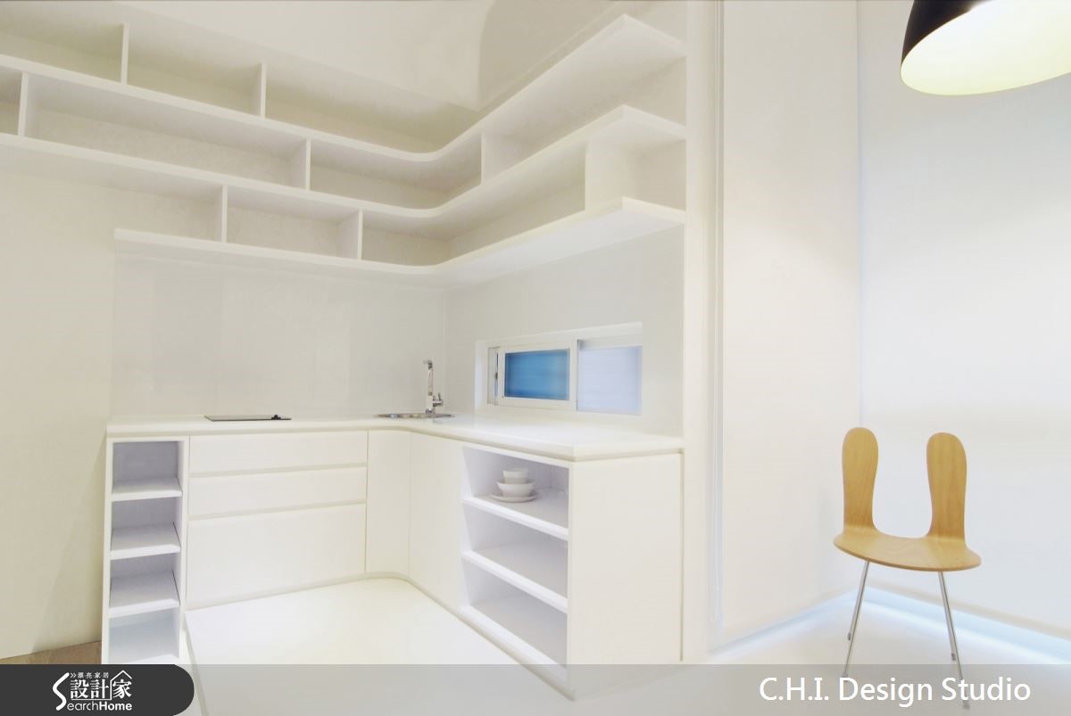 在都市買屋寸土寸金,許多人會選擇藉由房子的挑高優勢